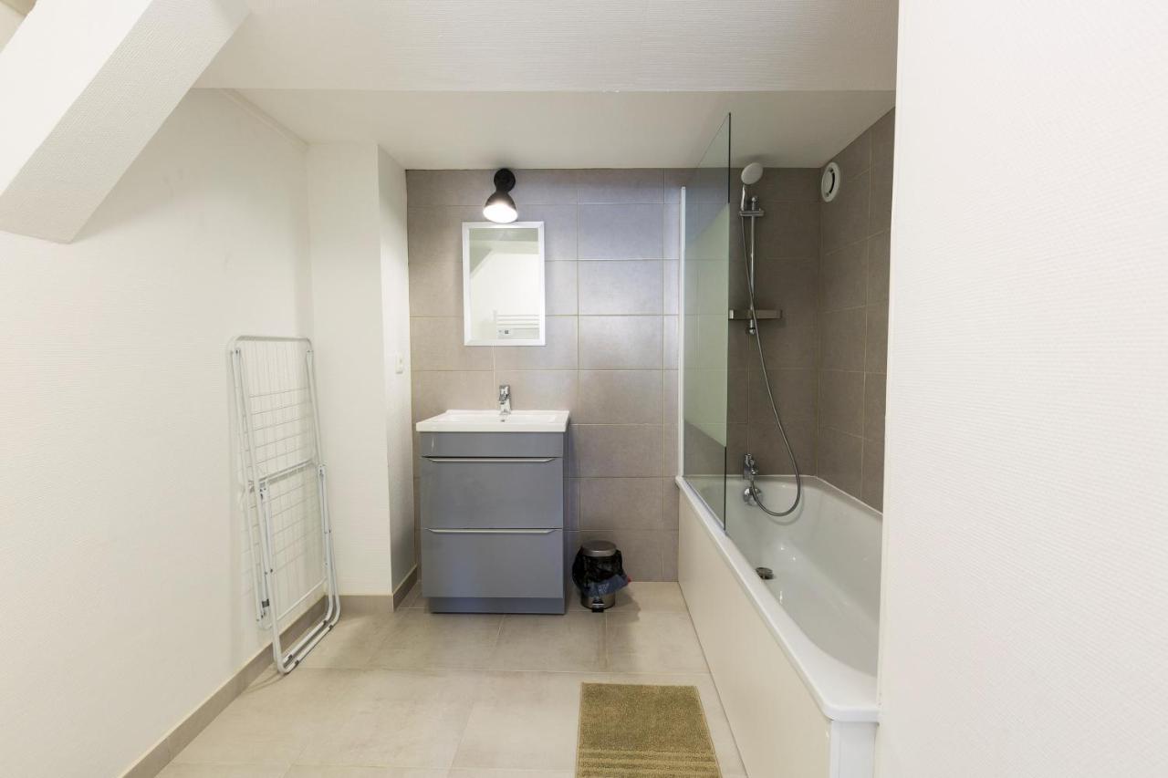 Au Refuge Hyper Centre Joigny Apartment Exterior photo
